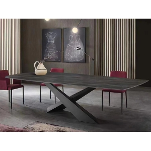 <strong>CEO Factory Furniture Wholesal</strong>